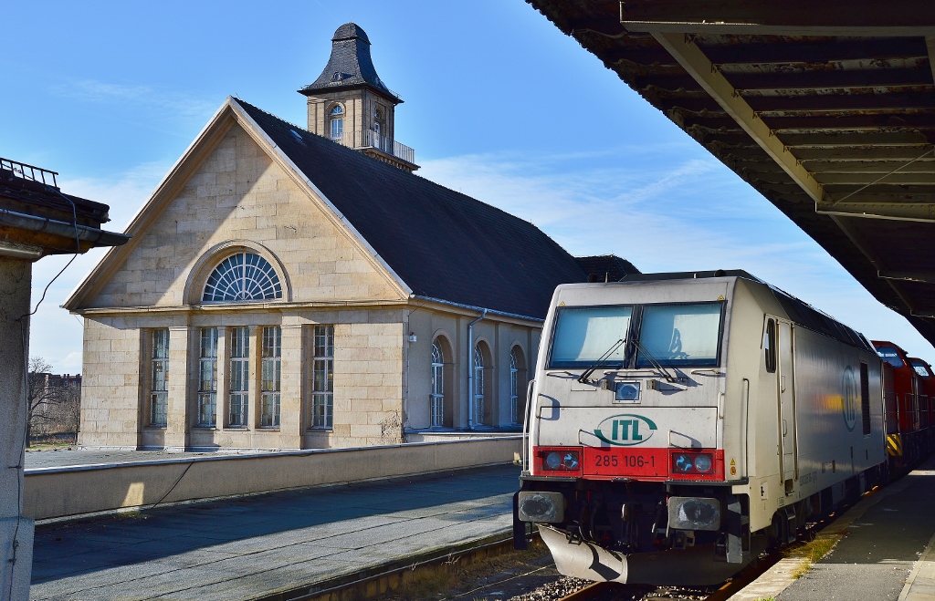 Am 12.01.2014 war die ITL 285 106-1 in Zeitz abgestellt.