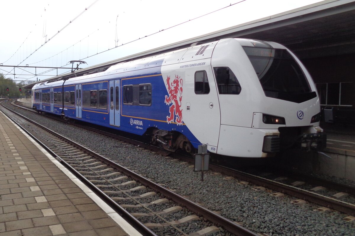 Am 13 April 2019 steht Arriva 459 in Sittard.