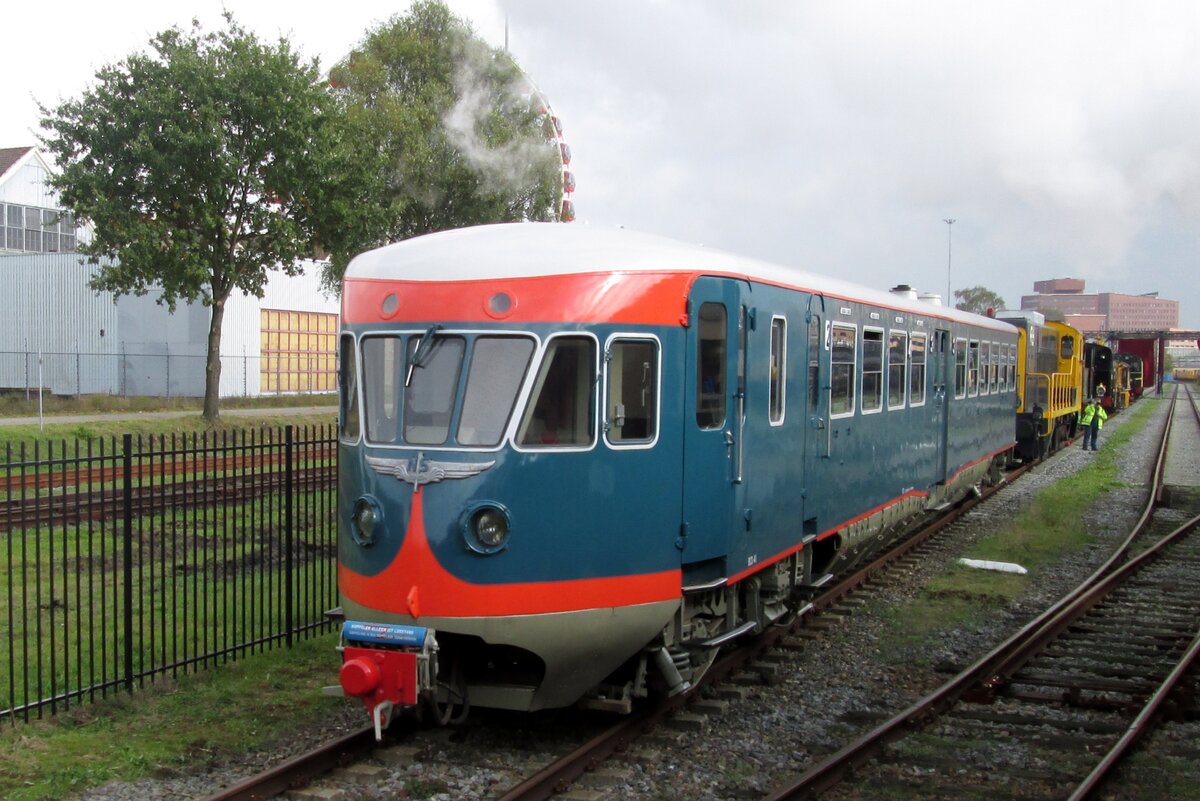 Am 17 Oktober 2014 nam DE 41 Teil an eine kleine Lokparade ins Bw Amersfoort. Anlass war das 175 Jahresjubilaum der Eisenbahnen in die Niederlände.