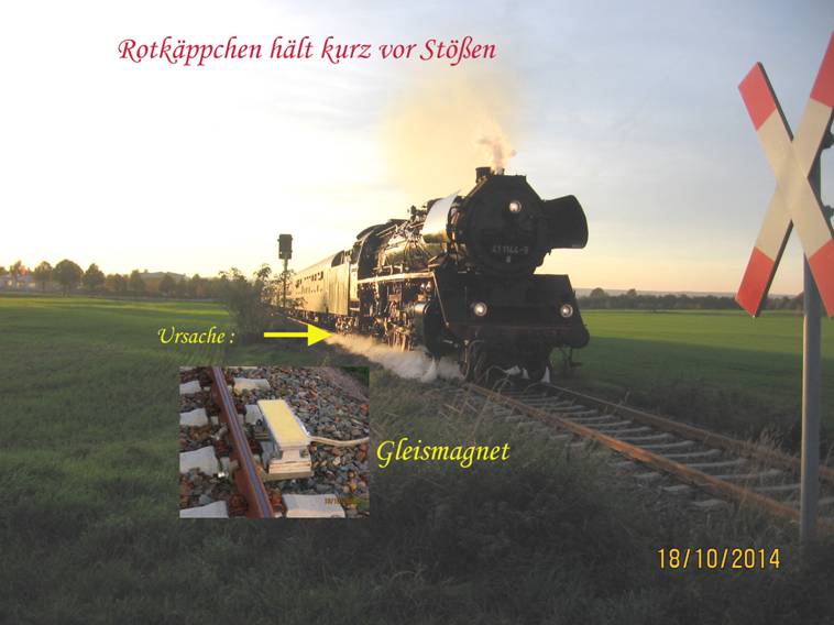 Am 18.10.2014 gab es endlich mal wieder Zugverkehr zwischen Naumburg Ost und Teuchern. Die IGE Werrabahn Eisenach 41 1144-9 fuhr mit dem RE 16277  Rotk�ppchen-Express II  von Freyburg nach Altenburg, hier zusehen beim au�erplanm��igen Halt bei St��en. (Foto: Hans Grau) 