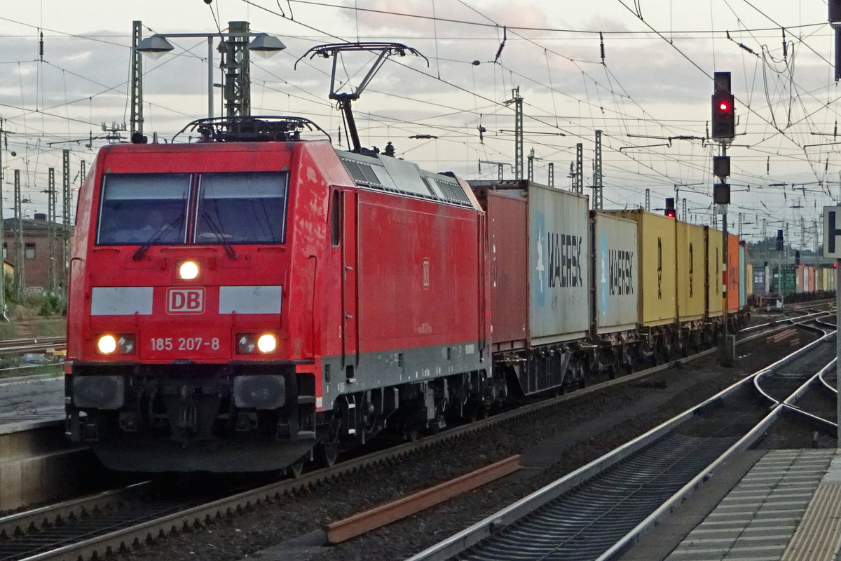 Am 20 September 2019 dönnert 185 207 durch Celle.