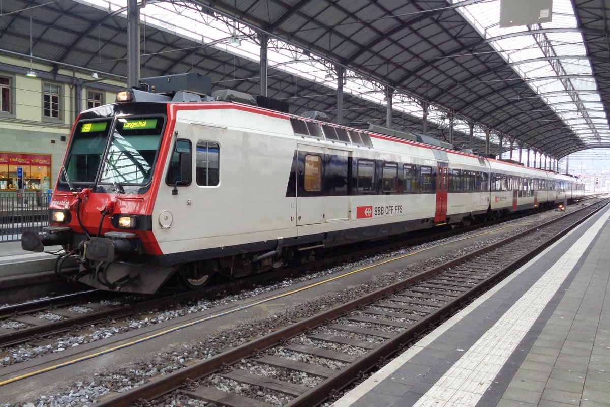 Am 31 Dezember 2018 steht 560 279 in Olten. 