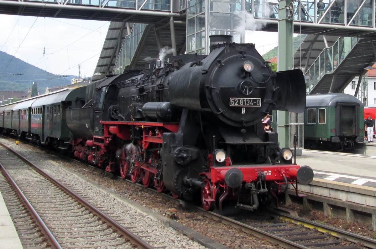 Am 31 Mai 2014 steht 52 8134 in Neustadt (Weinstrasse). 