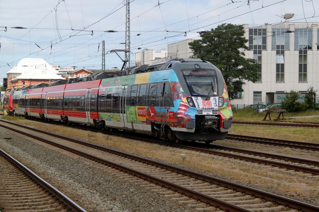 am 31.07.2015+01.08.2015 fahren die S1 Zge Rostock Hbf <> Warnemnde mit 2x442er 