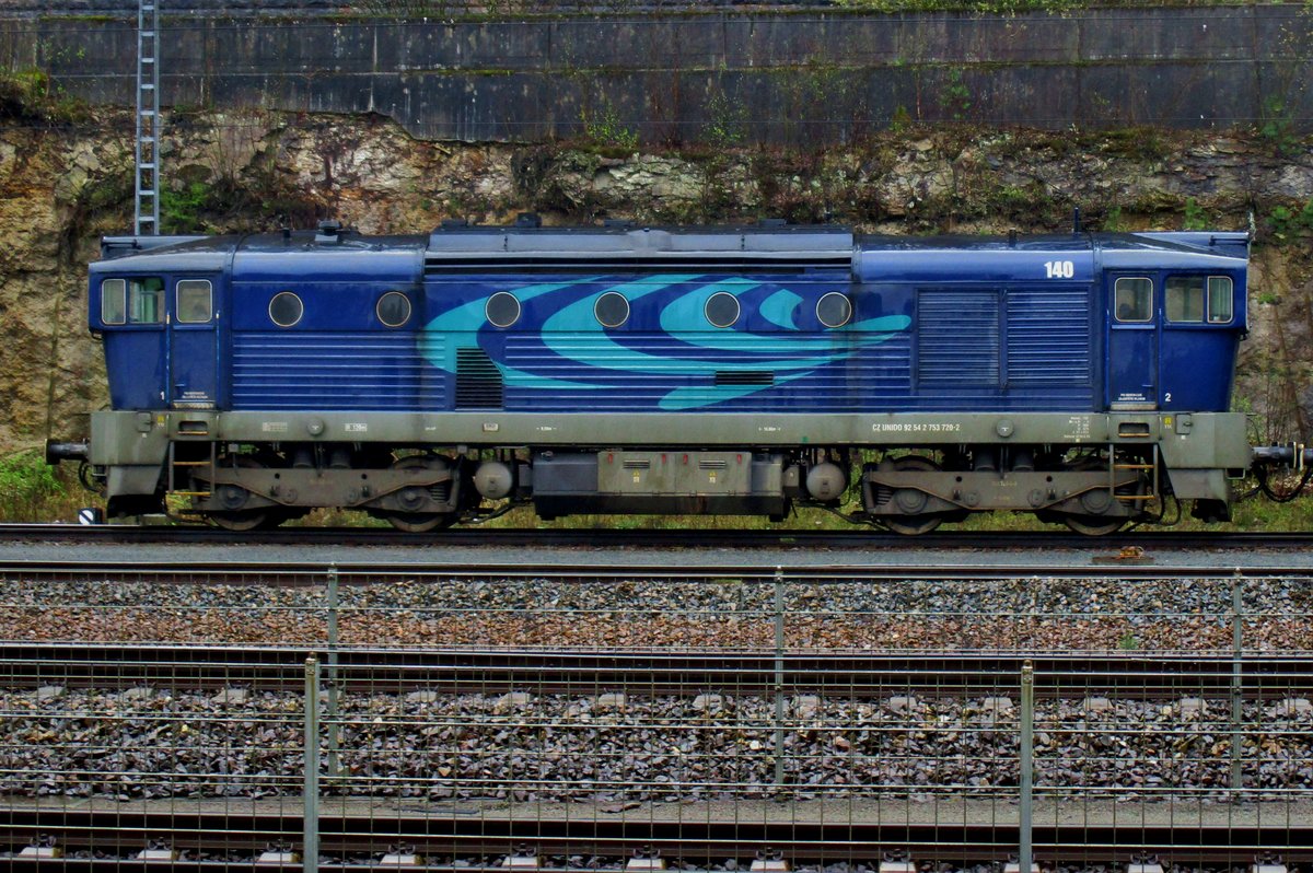 Am 7 April 2017 steht UniPetrol 753 720 in Bad Schandau.