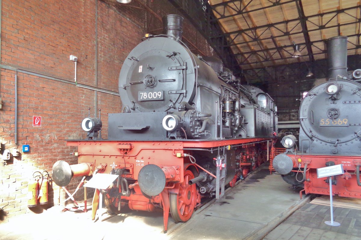 Am 8 April 2018 steht 78 009 in Dresden-Altstadt.