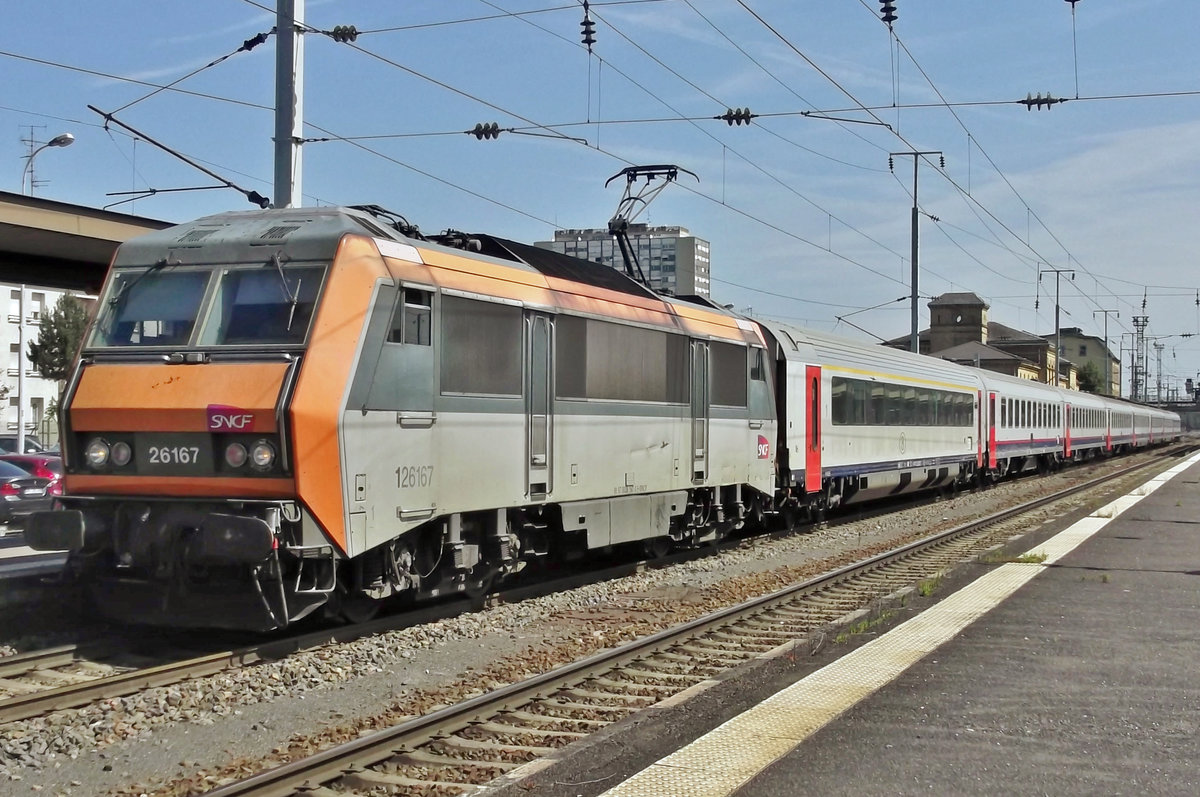 Am 8 Juni 2015 grüsst 26167 der Fotograf in Thionville.