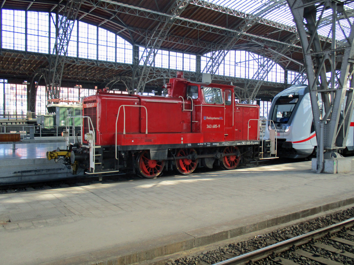 Am 9 April 2017 steht 363 685 in Leipzig Hbf.