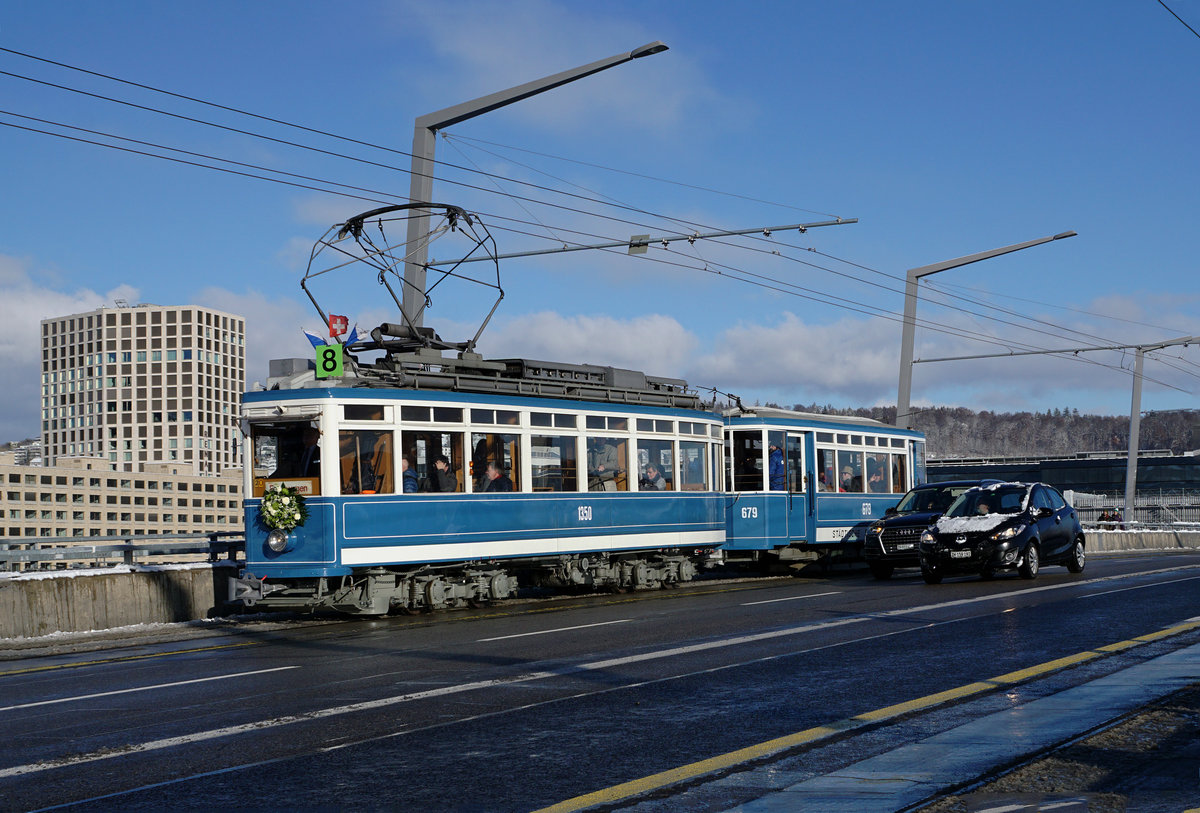 Am 9. Dezember 2017 konnten die Verkehrsbetriebe Zrich sowie die Basler Verkehrsbetriebe anlsslich von grossen Tramfesten Streckenausbauten einweihen, die ab dem kommenden Fahrplanwechsel vom 10. Dezember 2017 planmssig befahren werden.
VBZ Zri Linie TRAMVERBINDUNG HARDBRUECKE
Die neue Linie 8 schafft Anschluss quer durch Zrich
Ihre Vorteile:
1. Anwohner und Beschftigte in den Kreisen 4 und 5 erhalten direkten Anschluss an die S-Bahnen am Bahnhof Hardbrcke.
2. Die Arbeitspltze in Zrich-West werden noch besser erschlossen.
3. Zugpendler erhalten beim Bahnhof Hardbrcke einen bequemen Anschluss ans Zrcher Tramnetz.
4. Vom Paradeplatz und Stauffacher fhrt eine direkte Linie via Hardbrcke ins Hardturm-Quartier.
5. Die Tramlinie verbindet die Kultur-und Unterhaltungsangebote der beiden lebhaften Quartiere 4 und 5.
Impressionen vom 9. Dezember 2017.
Foto: Walter Ruetsch
