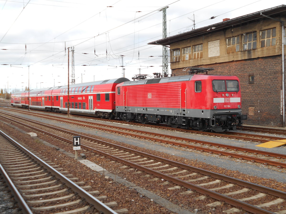 Auf der Hintour nach Berlin sah ich,am 27.Oktober 2018,schon Angermünde.Auf der Rücktour nach Hause dann nahm ich Sie auf den Speicher.