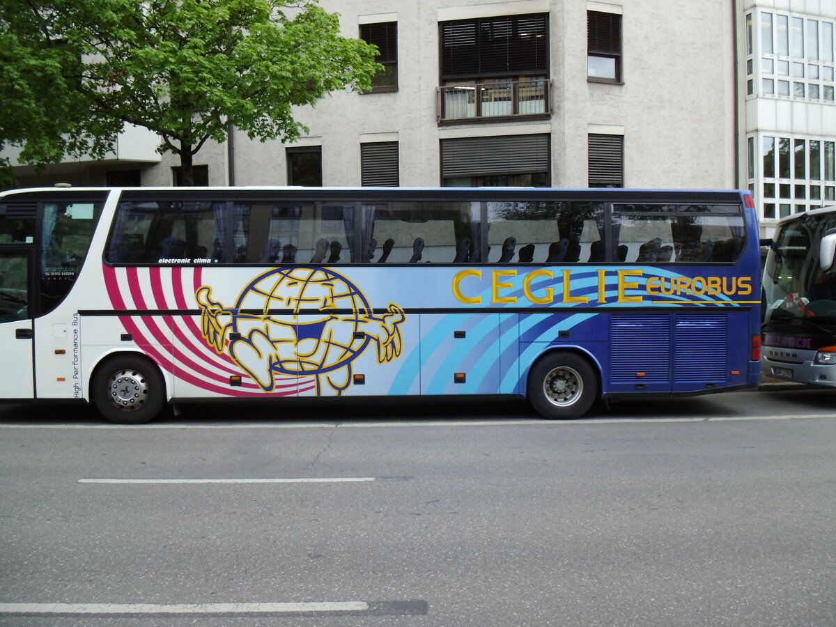 Aus Italien: Ceglie Eurobus, Triggiano - Setra S315 HDH am 14. April 2014 in Mnchen (Aufnahme: Martin Beyer)