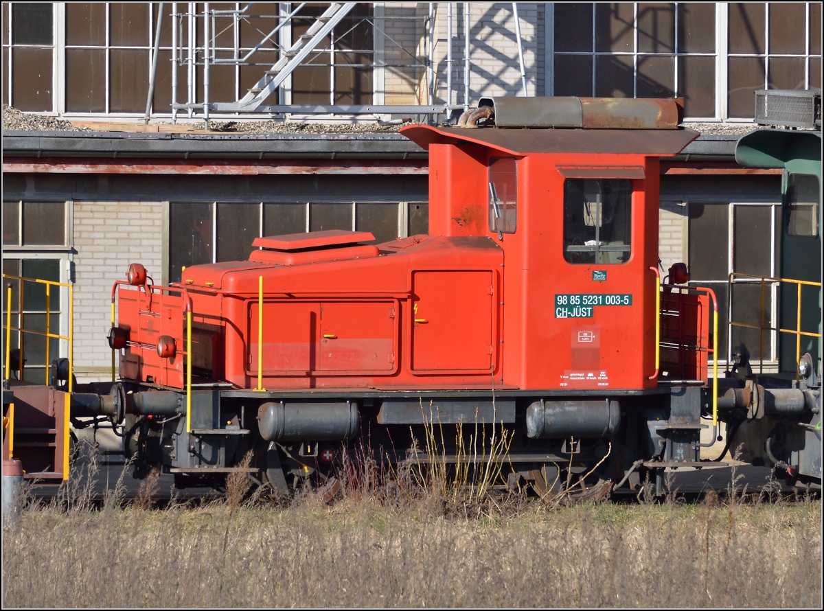 Aus der Traktorensammlung bei Stauffer in Frauenfeld, Tm 231 003-5. Februar 2014.
