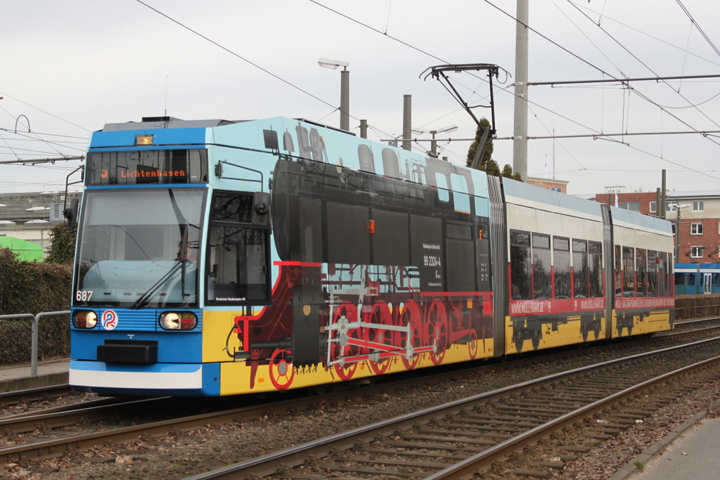 Bäderbahn Molli am 04.03.2017 in Höhe Haltestelle Rostock-Kunsthalle. 