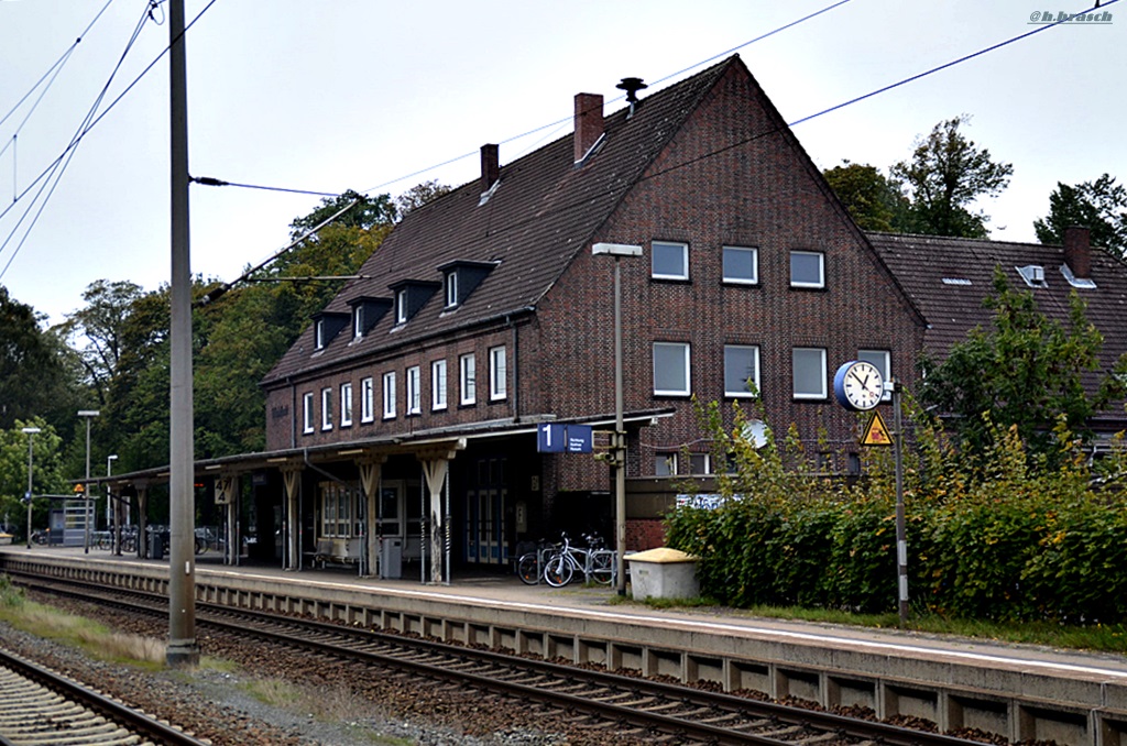 bahnhof glückstadt,aufgenommen am 06.10.15