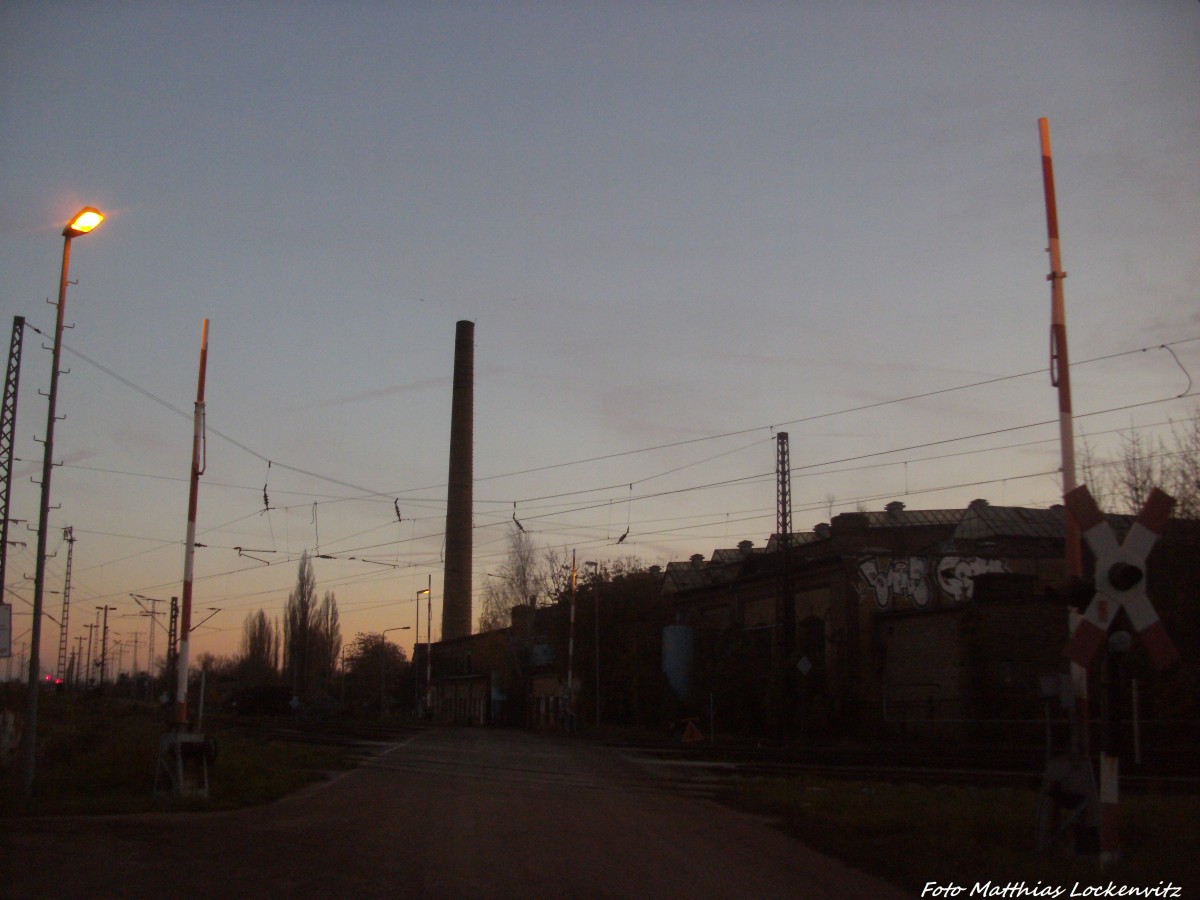 Bahnbergang der Gterumfahrung in Halle (Saale) am 23.11.14