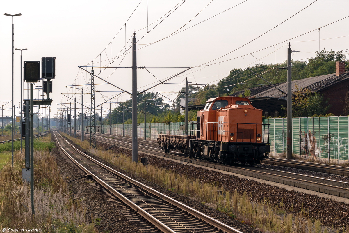 BBL 09 (203 122-7) BBL Logistik GmbH mit dem DGV 94272 in Rathenow in Richtung Wustermark. 26.09.2016