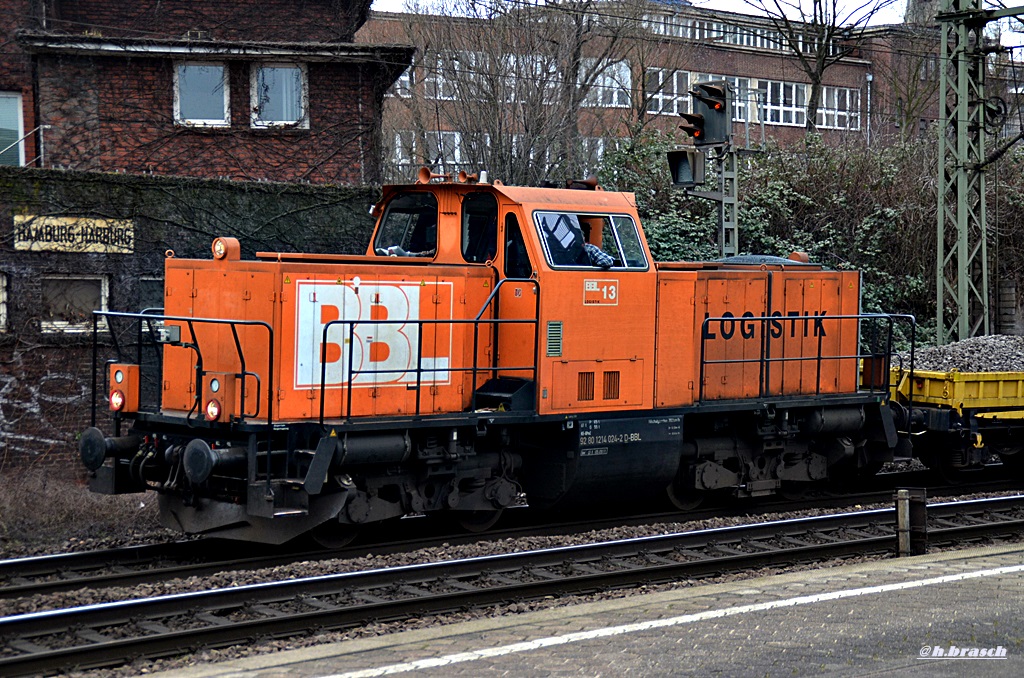 BBL-lok 13 zog einen schotterzug durch hh-harburg,24.02.15