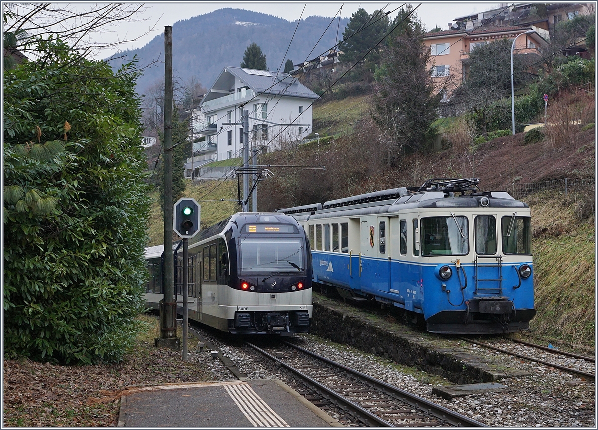 Bereits aus dem aktiven Dienst  ausgeschieden (und höchstwahrscheinlich verschrottet) ist der ABDe 8/8 4003  BERN , hier abgestellte in Fontanivent. 

10. Jan. 2018