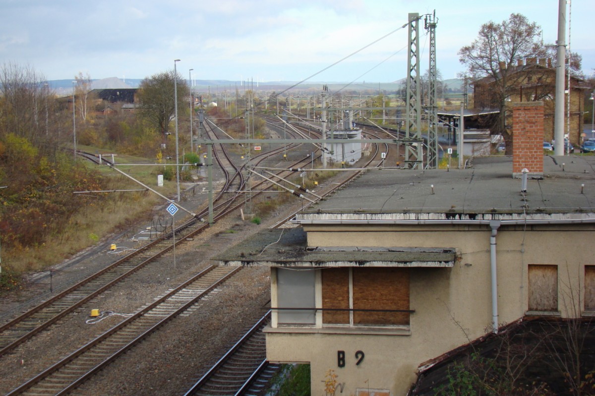 Blick in den Bahnhof von Artern am 07.11.2015. (Foto: G�nther G�bel)