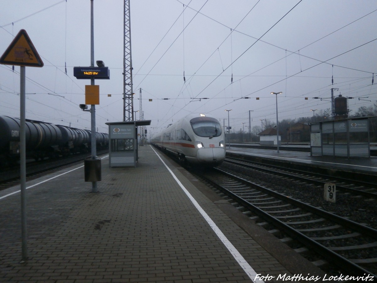 BR 411 beim durchfahren des Bahnhofs Grokorbetha am 22.1.15