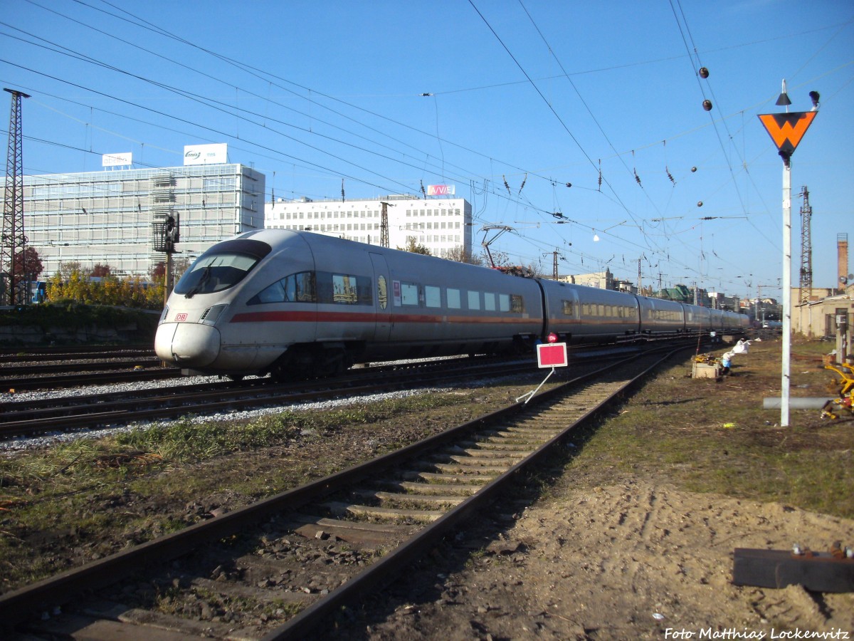 BR 411 beim verlassen des Bahnhofs Halle (Saale) Hbf in Richtung Berlin am 1.11.14