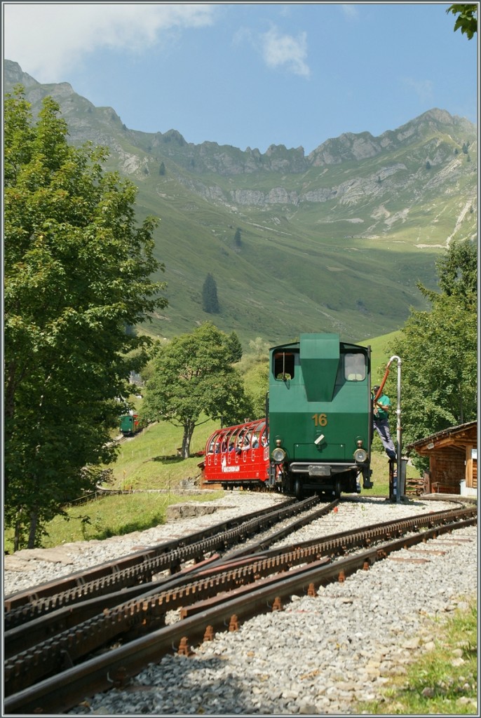 BRB Dampfzug bem Halt in Planalp. 30. Aug. 2013