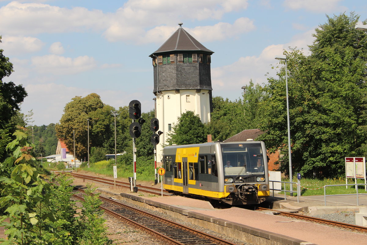 Burgenlandbahn 672 914 als RB 26878 von Naumburg Ost nach Wangen, am 07.08.2017 bei der Einfahrt in Nebra. (Foto: Jens-Peter Ruske)