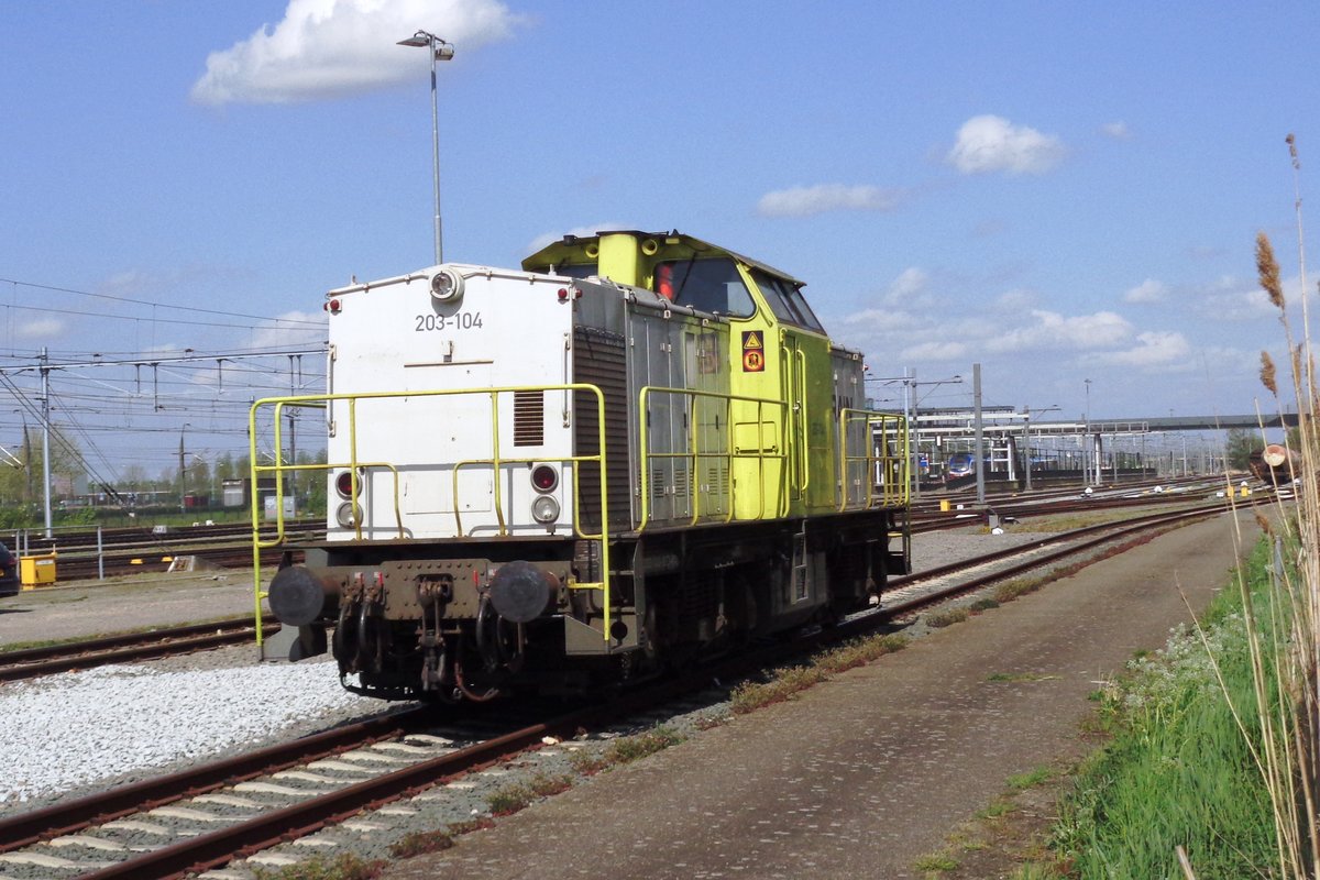 CapTrain 203-104 steht am 24 April 2019 in Lage Zwaluwe abgestellt.