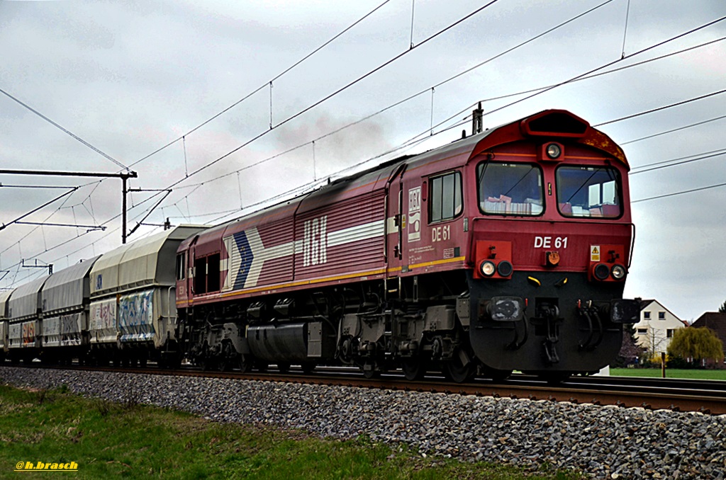 CLASS 66/HGK DE 61 zog einen ganzzug durch dedensen/gümmer,08.04.15