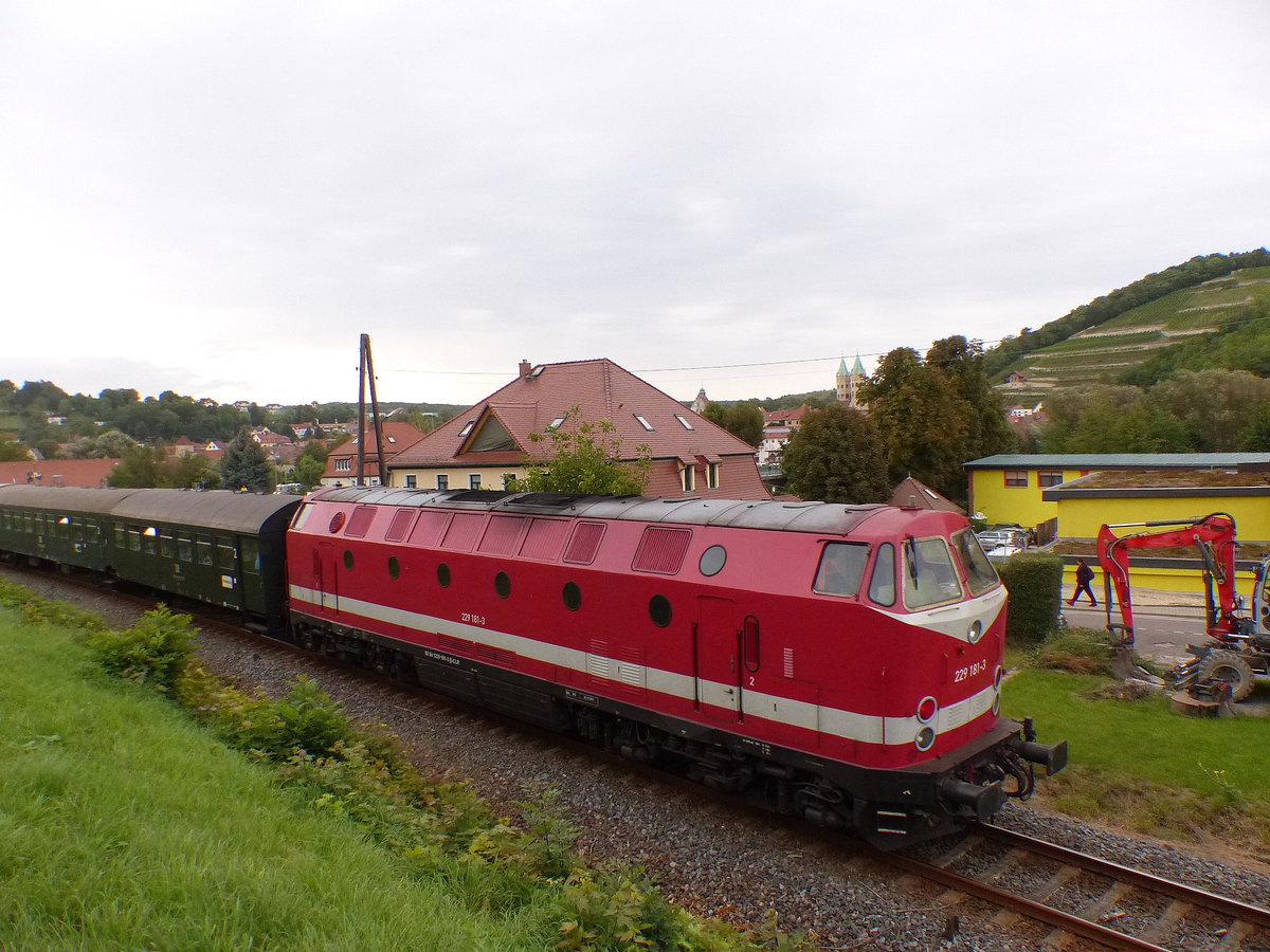 CLR 229 181-3 als Schlusslok am DPE 24178 aus Magdeburg Hbf, am 09.09.2017 in Freyburg (Unstrut).