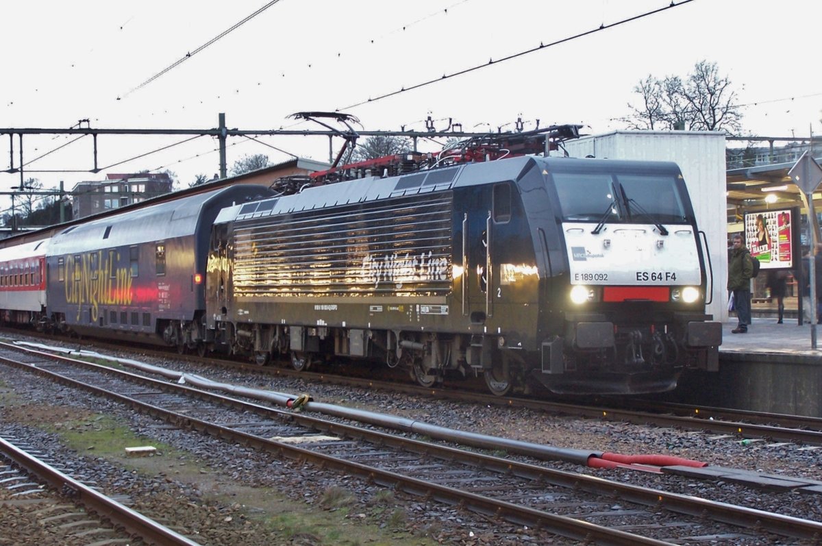 CNL mit 189 092 steht am 4 Juli 2008 in Arnhem.