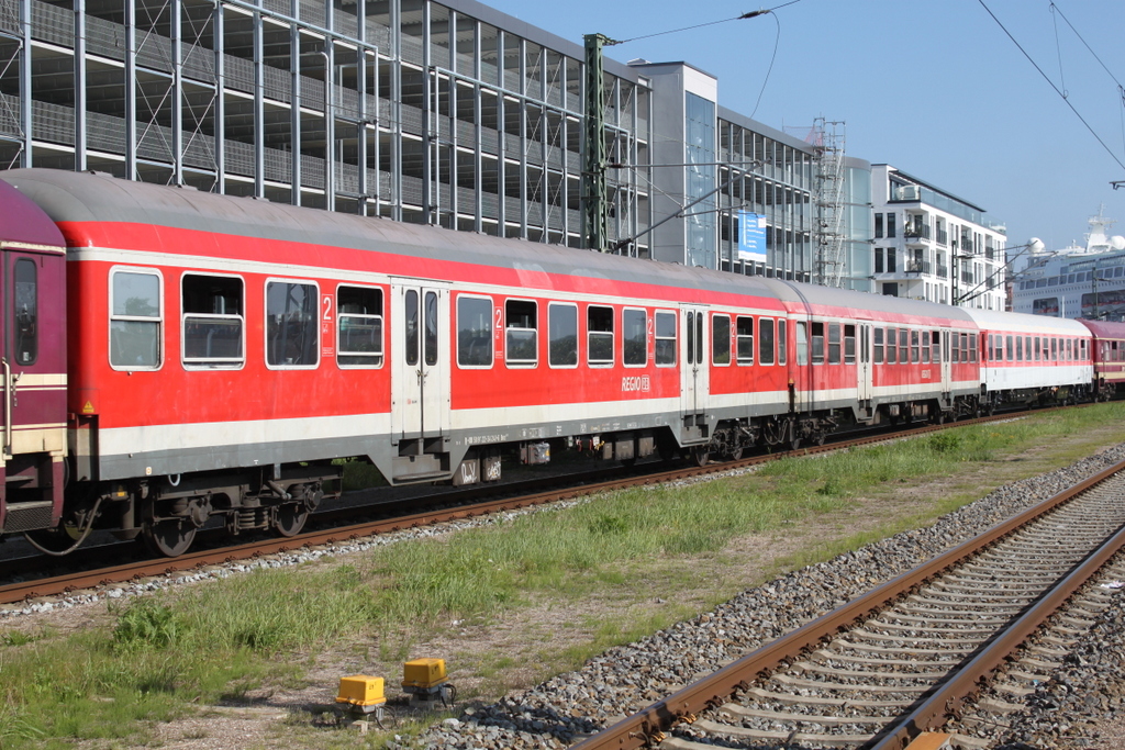 D-DB 50 80 22-34 241-6 Bmrz am 16.09.2017 in Warnemnde Werft.