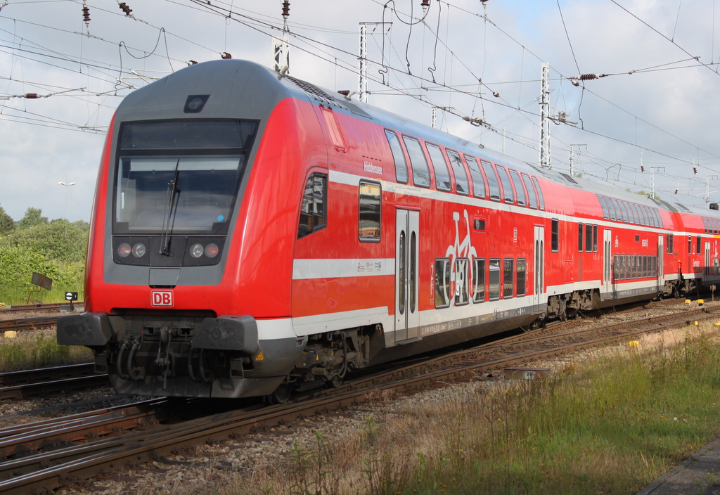 D-DB-50 80 86-75 027-2(DBpzfa 763.9)mit dem Taufnamen Hiddensee am Morgen des 10.06.2017 im Rostocker Hbf.