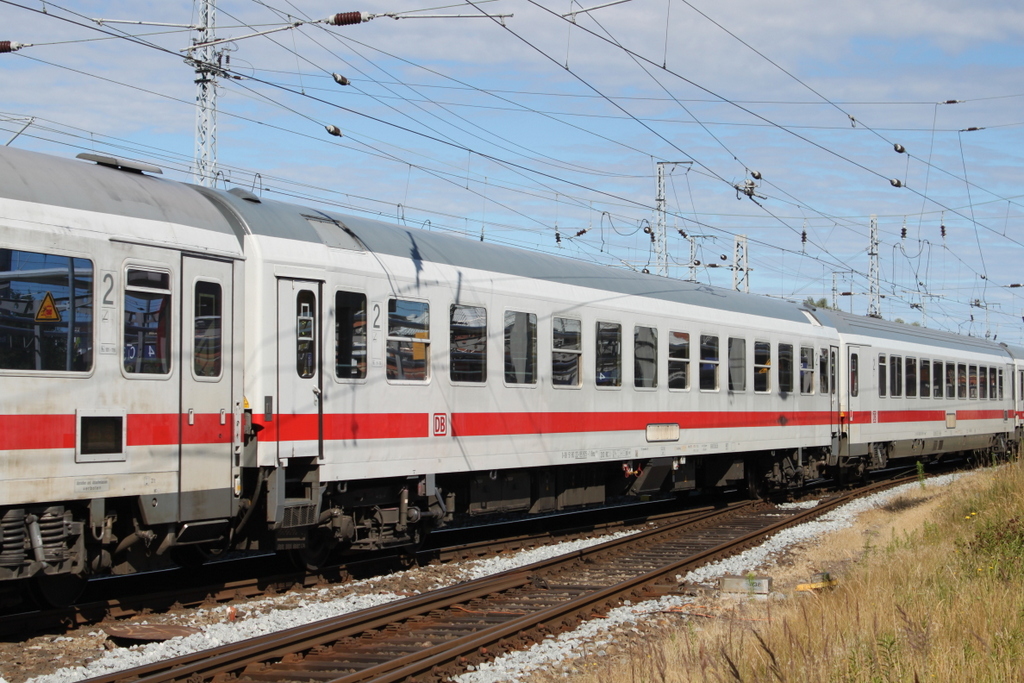 D-DB 51 80 22-95 905-1 am 01.07.2018 im Rostocker Hbf.