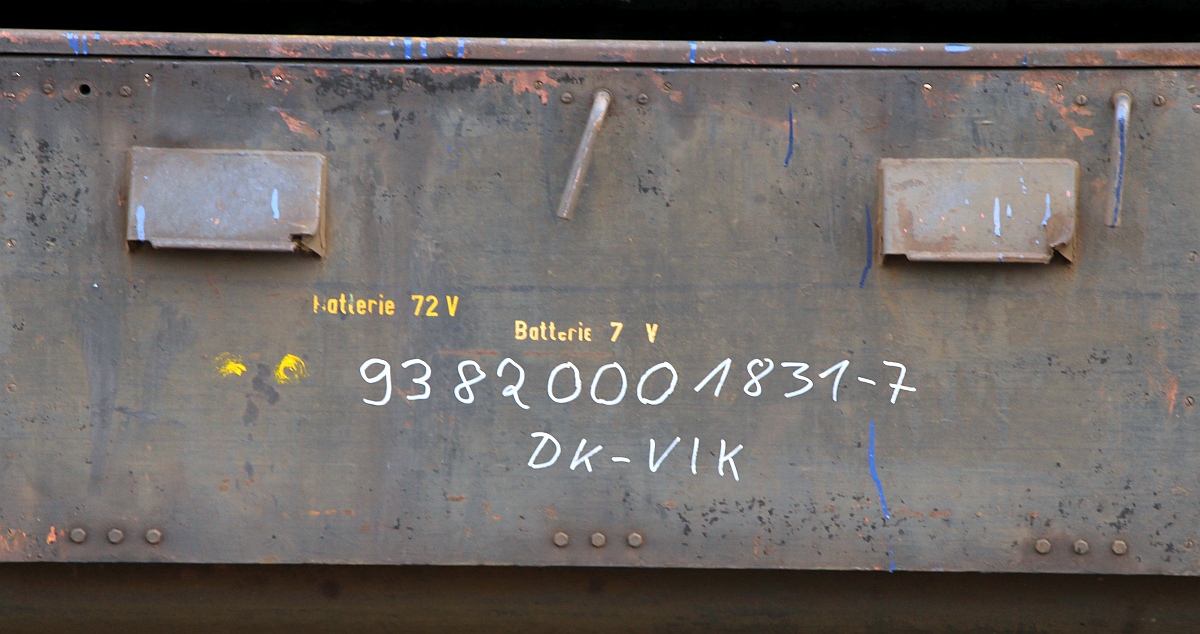 Dänen und ihre eigenen Nummern.....mindestens ein großer Fehler bei der vorläufigen Beschriftung der VIKING RAIL 1831.....denn die 93 steht für elektrische Triebwagen im Hochgeschwindigkeitsverkehr....Pattburg 04.03.2023