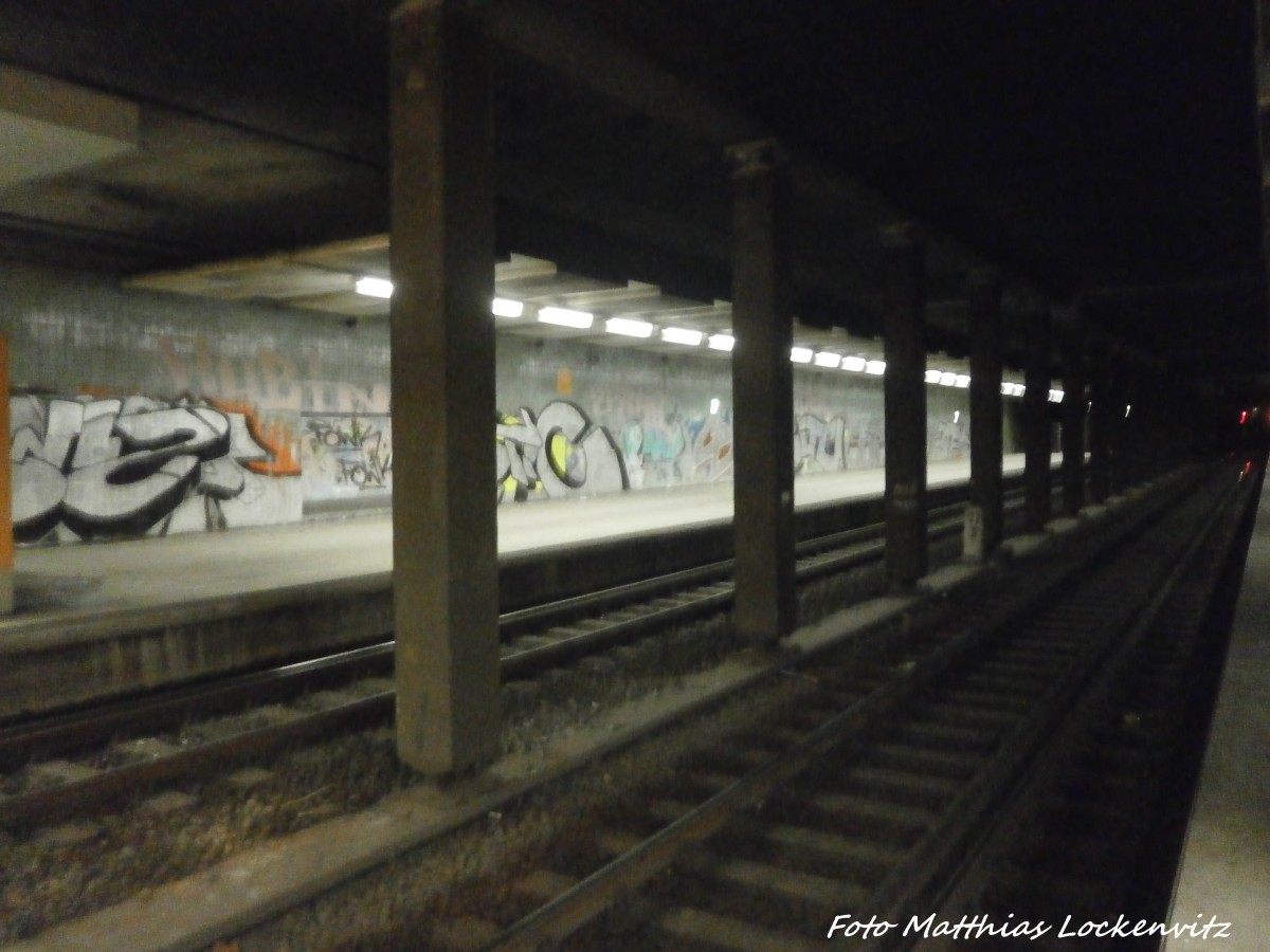 Damals war der Bahnhof Neustadt lnger. Blick auf den Restlichen Bahnsteig am 10.1.15