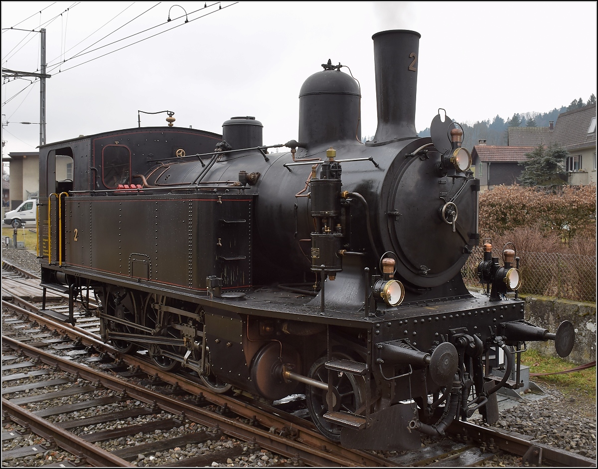 Dampflok Ed 3/4 Nr. 2 der Solothurn-Münster-Bahn bei der Bereitstellung in Sumiswald-Grünen. Betreut wird die Lok durch den Verein historische Emmentalbahn. Februar 2018.