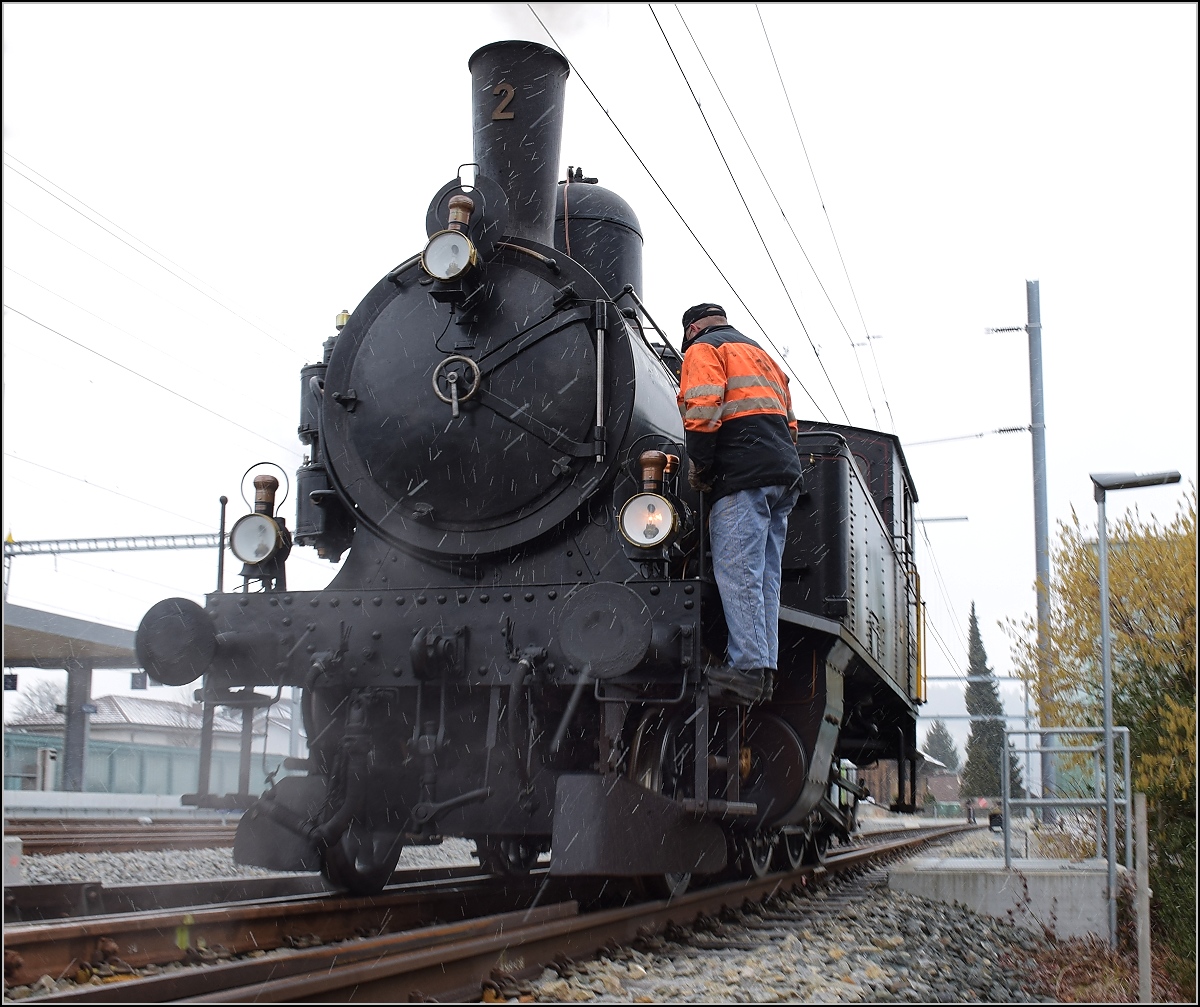 Dampflok Ed 3/4 Nr. 2 der Solothurn-Münster-Bahn in Huttwil. Februar 2018.