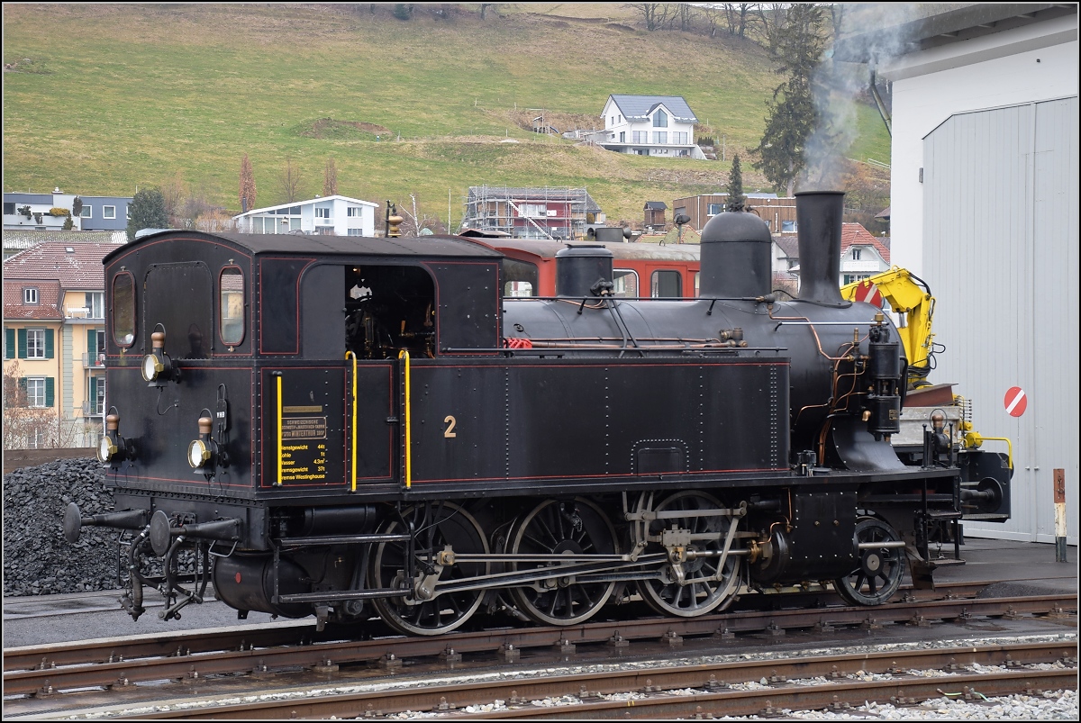 Dampflok Ed 3/4 Nr. 2 der Solothurn-Münster-Bahn in Huttwil. Februar 2018.