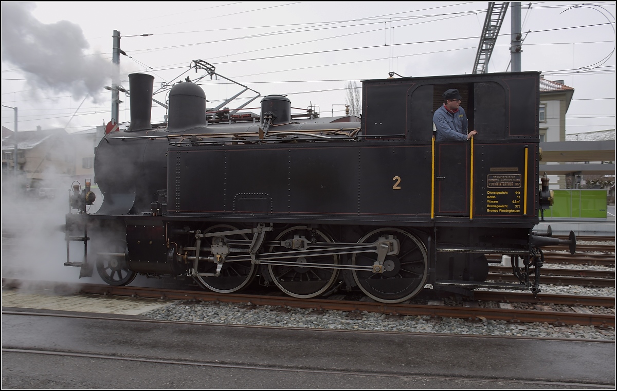 Dampflok Ed 3/4 Nr. 2 der Solothurn-Münster-Bahn in Huttwil. Bereitstellung zur Winterdampffahrt. Februar 2018.