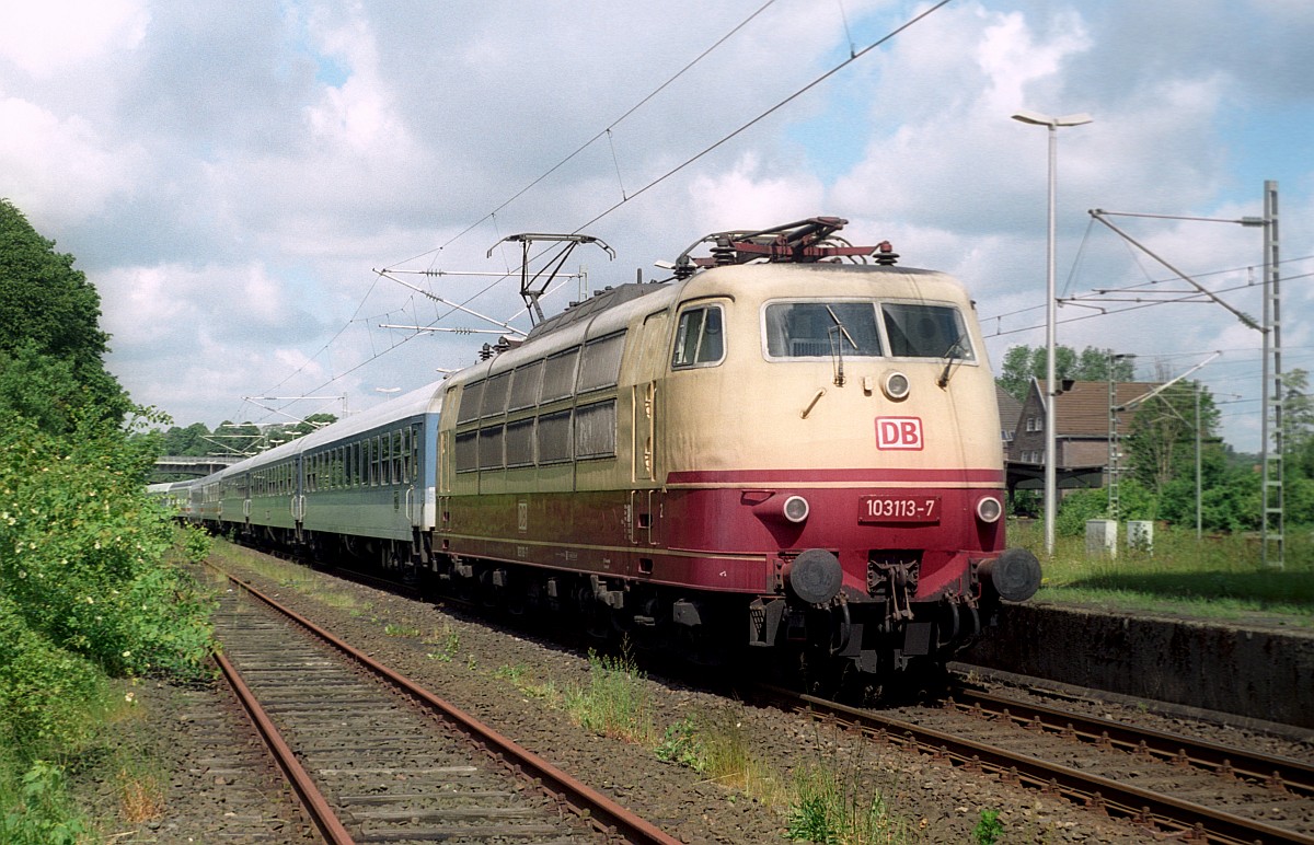 DB 103 113-7 Flensburg 14.06.2002