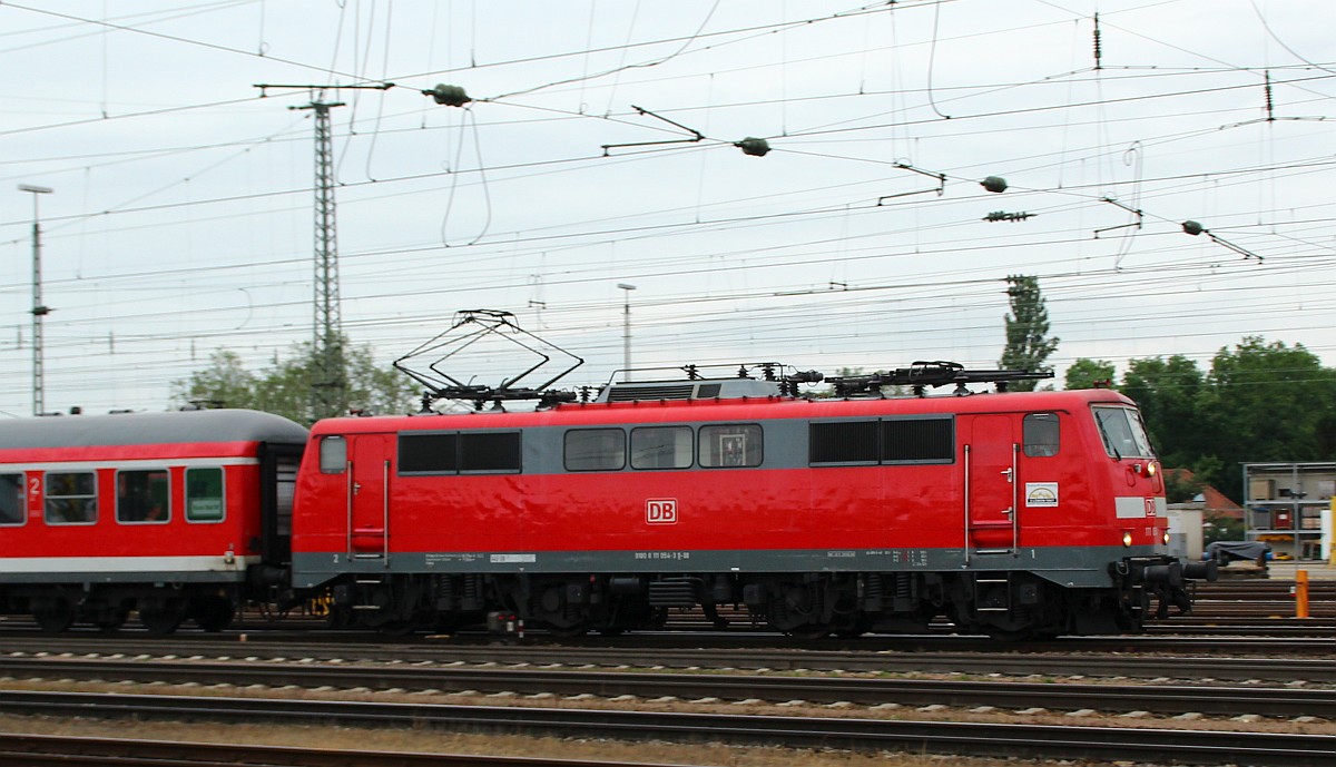 DB 111 054-3 Basel bad Bhf 01.06.2012
