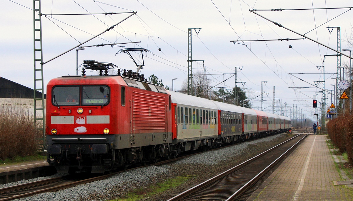 DB 112 166-4 mit dem D 304 von Innsbruck nach Malmö Central aufgenommen in Jübek bei Schleswig. 22.01.2023 
