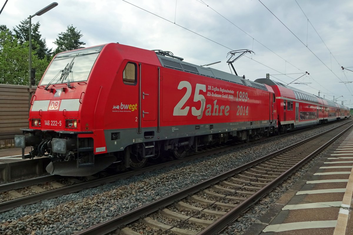 DB 146 222 steht am 30 Mai 2019 in Bad Krozingen. 