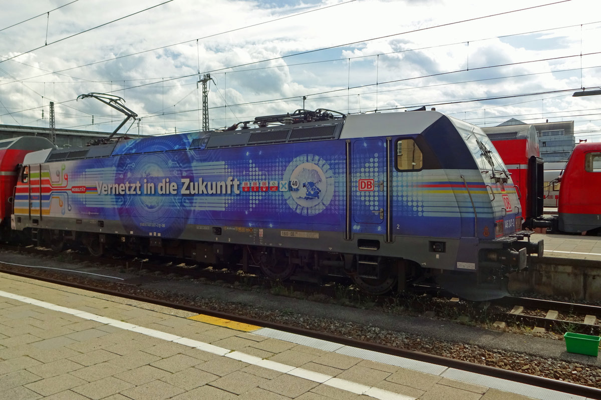 DB 146 247 steht am 18 September 2019 in München Hbf.