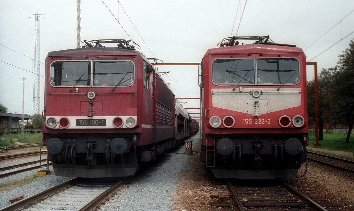 DB 155 100-1 und 155 232-2 Pattburg/DK 03.09.1998 M.S/D.S