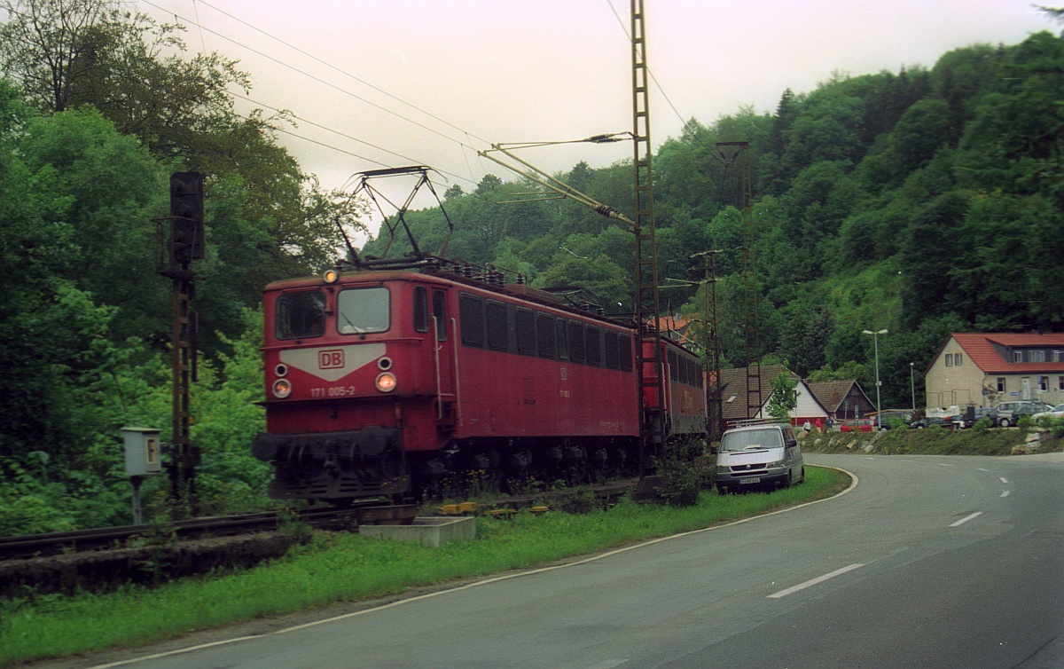 DB 171 005 + 003 Ausfahrt Rübeland 12.07.2004