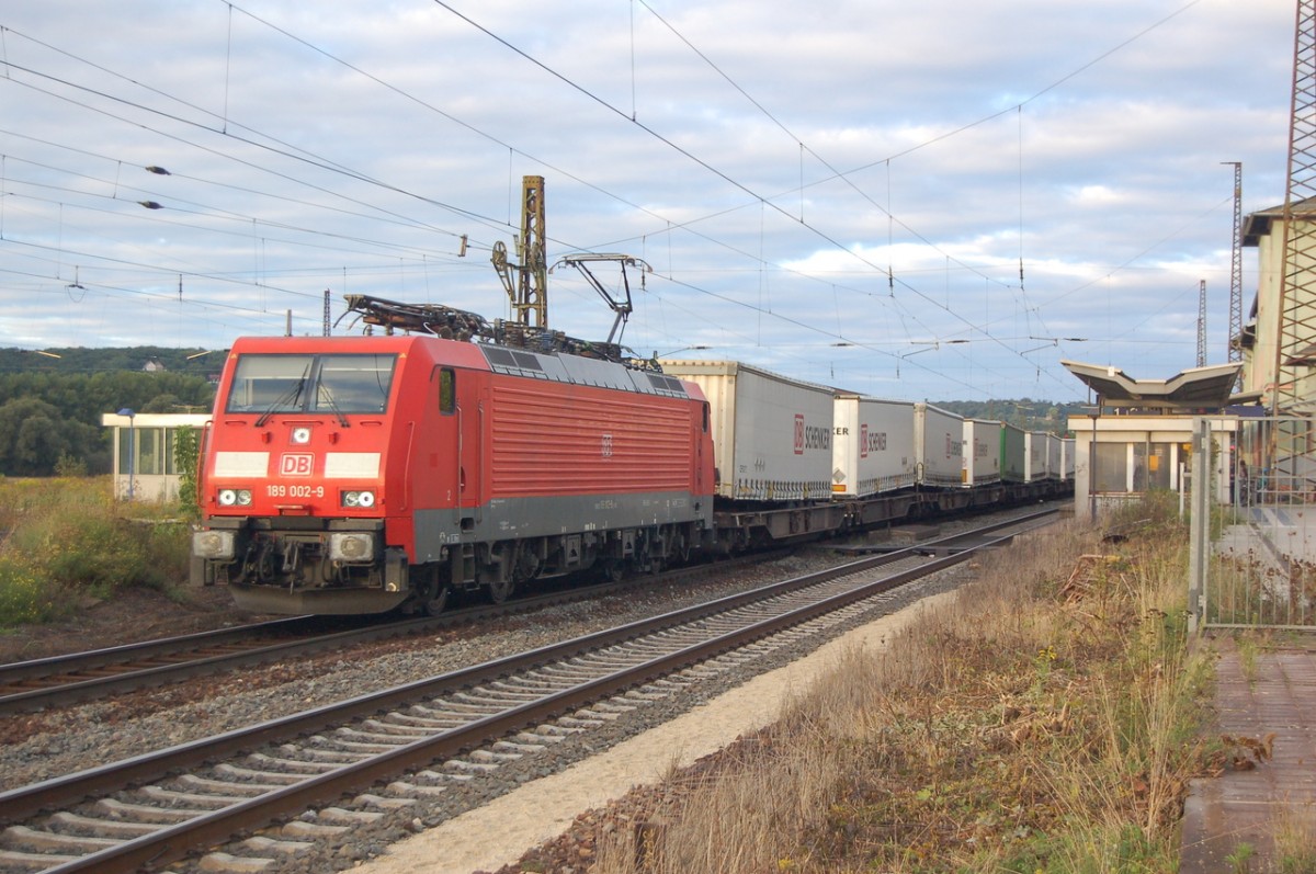 DB 189 002-9 mit dem KT 42147 von Rostock Seehafen Hfb CT nach Verona Q. E., am 15.09.2013 in Naumburg Hbf. (Foto: dampflok015)