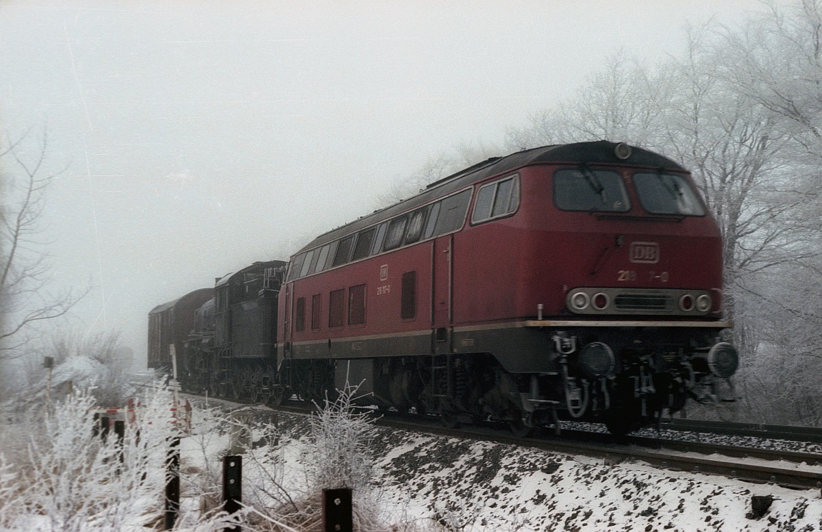 DB 218 187-0 überführt SJ B 1266 Ausfahrt Pattburg 13.01.1982