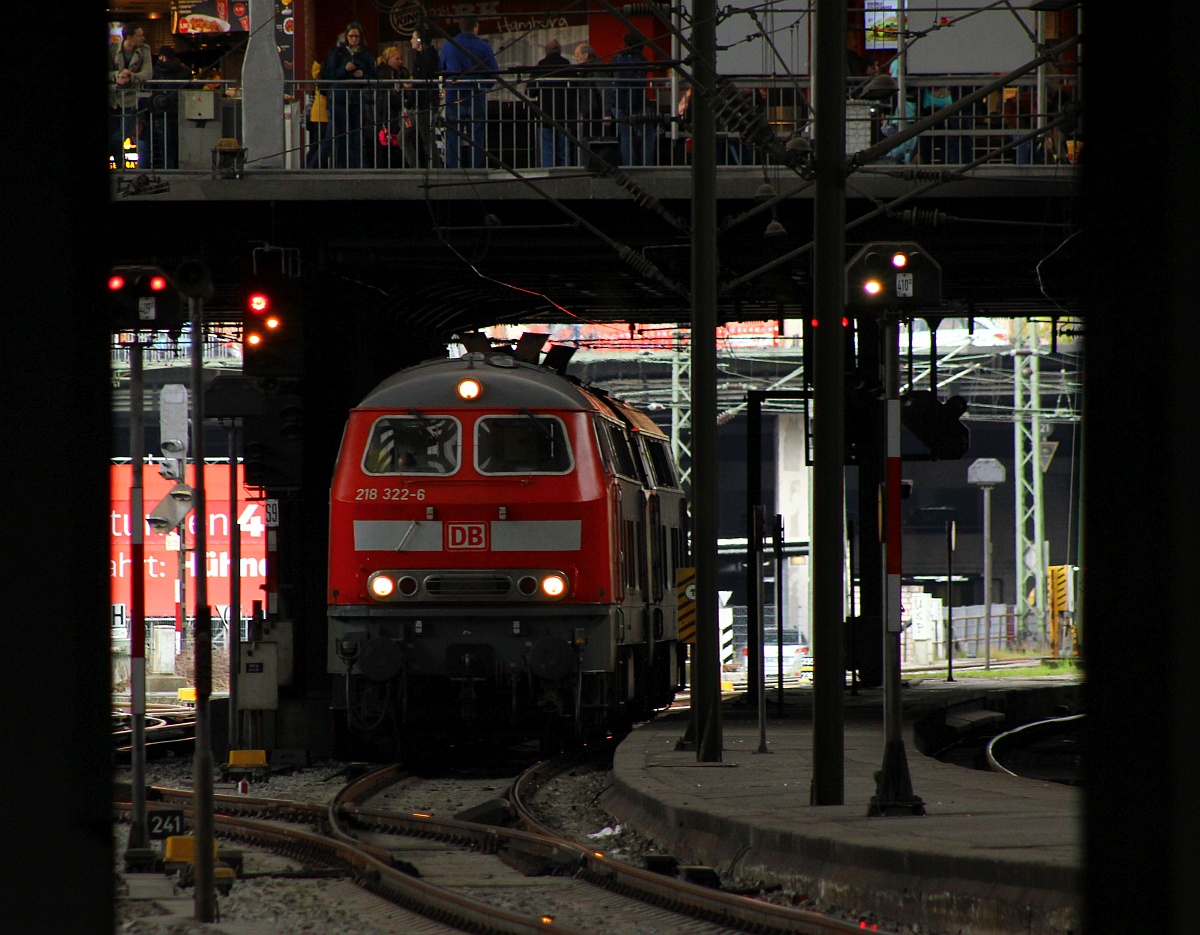 DB 218 322-6 Hamburg Hbf 23.04.2016